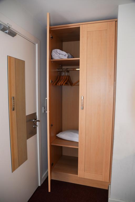Apartment Blackmore Court *